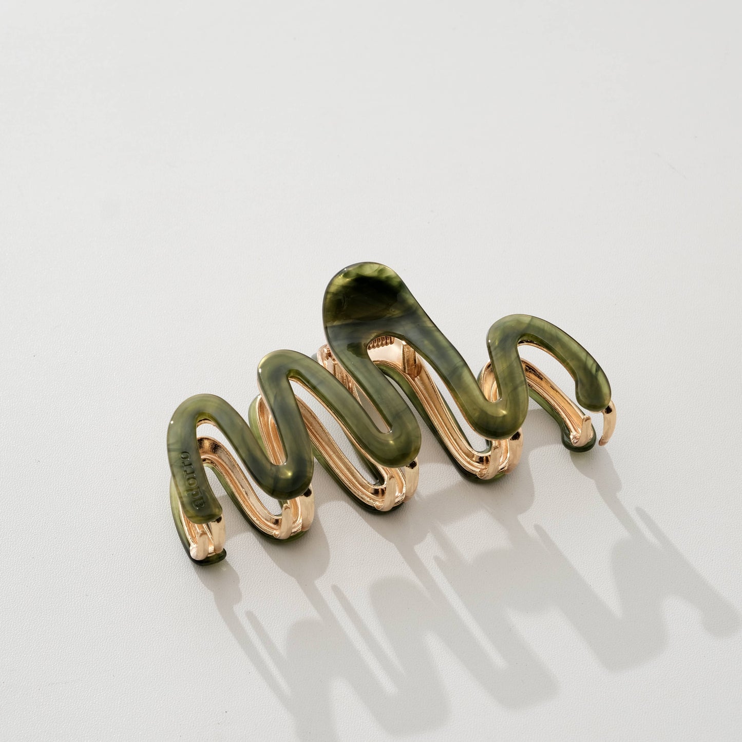 Willow Garden Squiggle Metal Claw Clip - Large