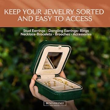 Plush Velvet Square Jewelry Box