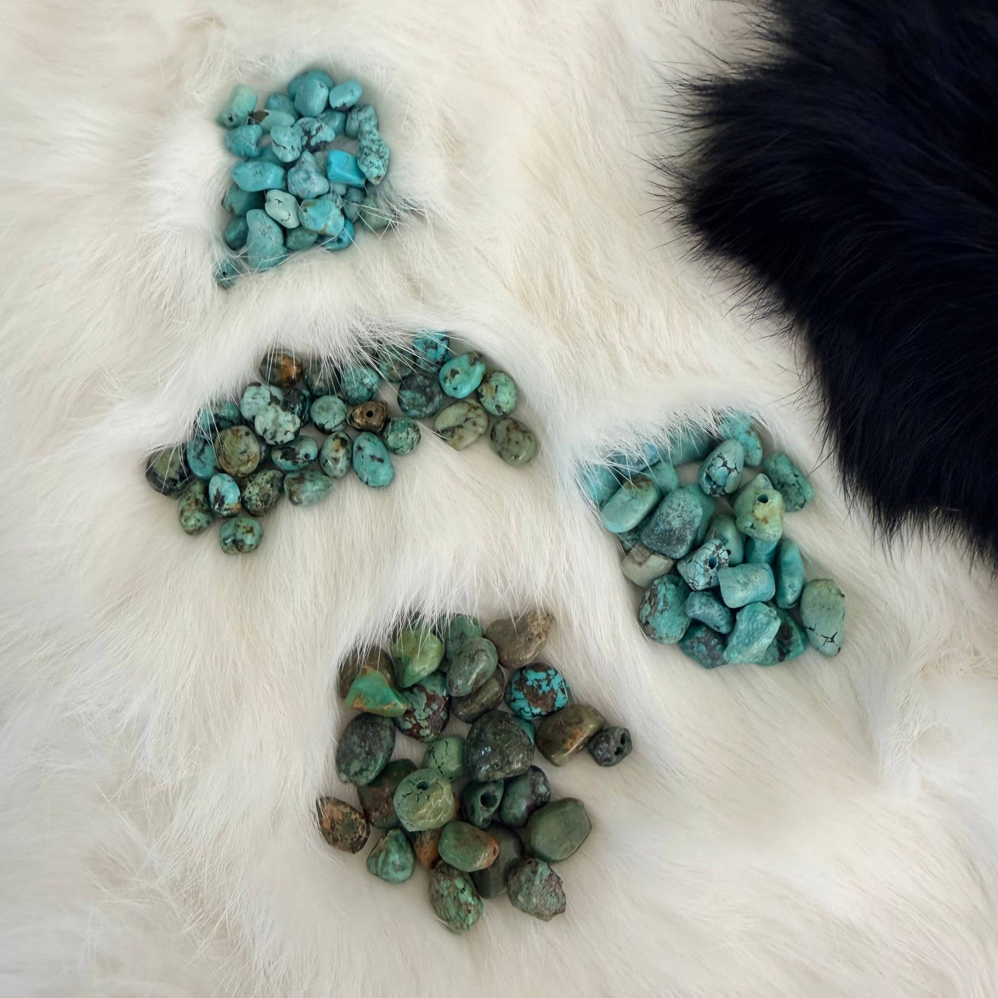 Billie Jr. Necklace (Abalone)