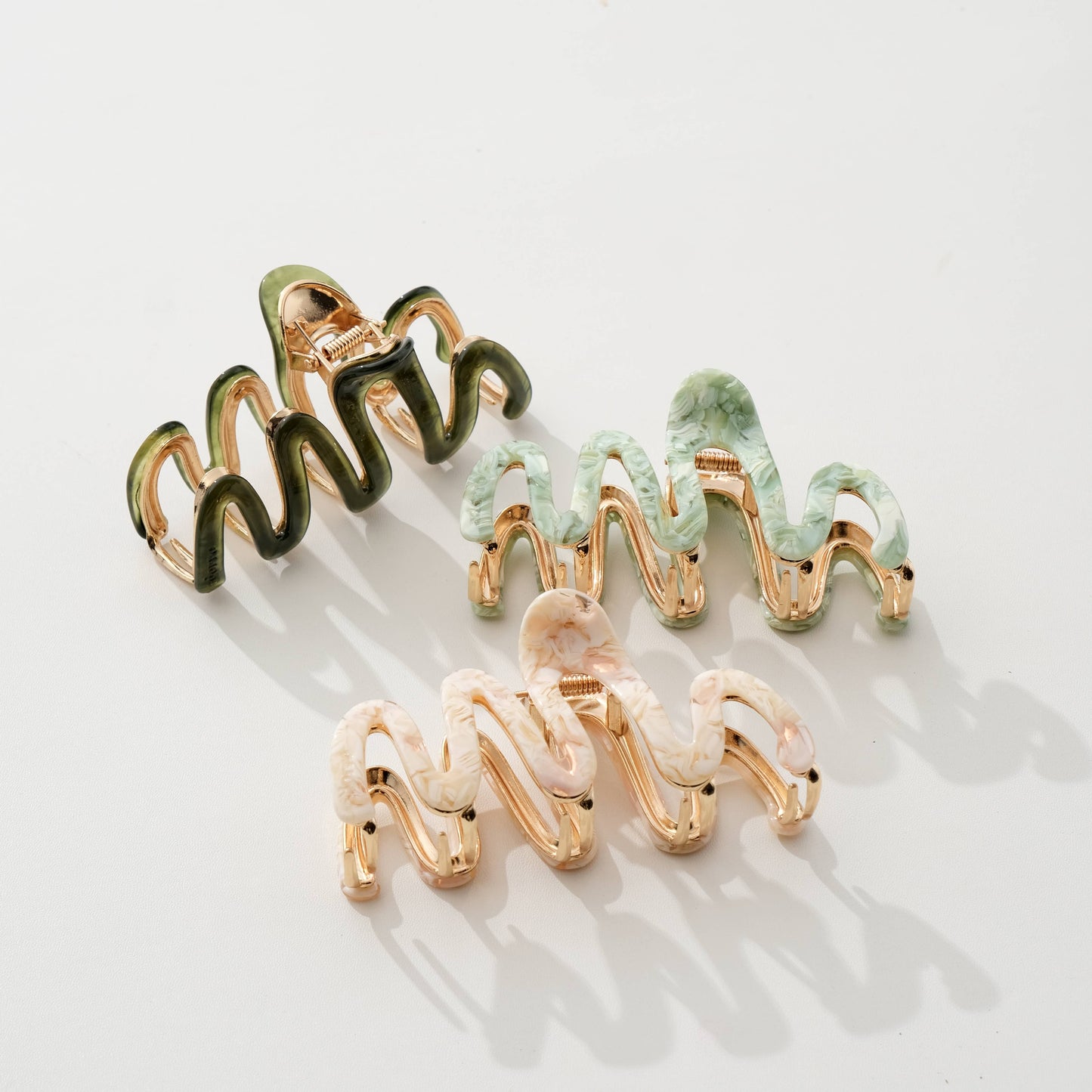 Willow Garden Squiggle Metal Claw Clip - Large