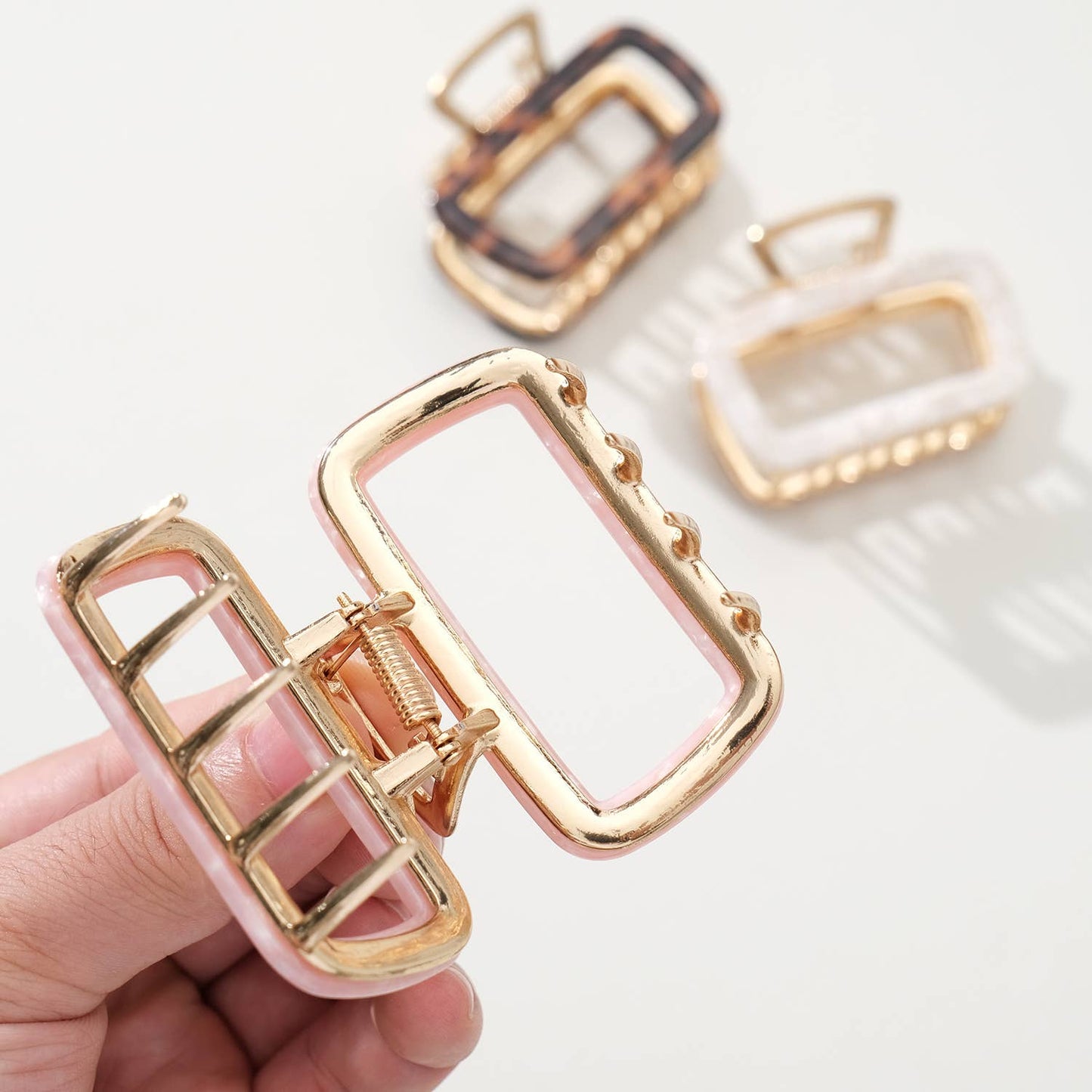 Harlow Core Rectangle Metal Claw Clip - Medium/Large