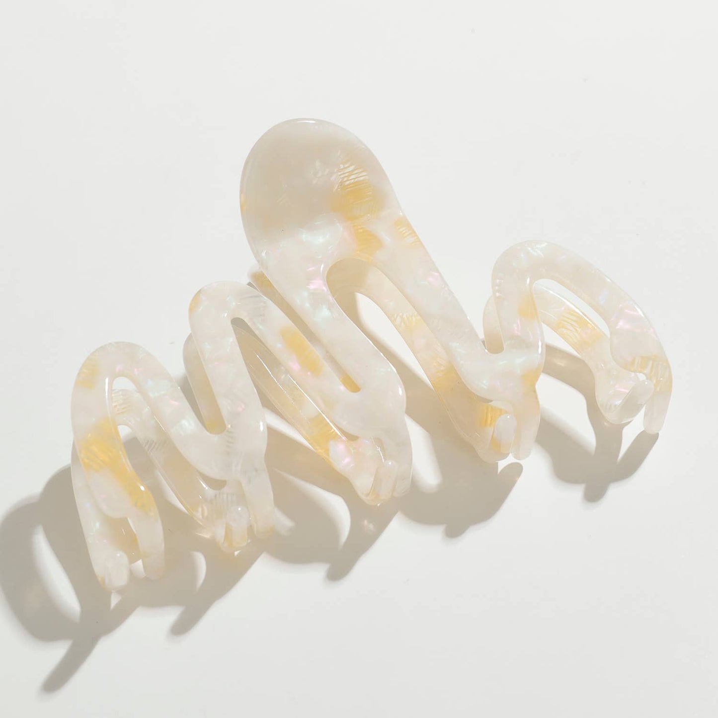 Willow Garden Acetate Squiggle Claw Clip - Large