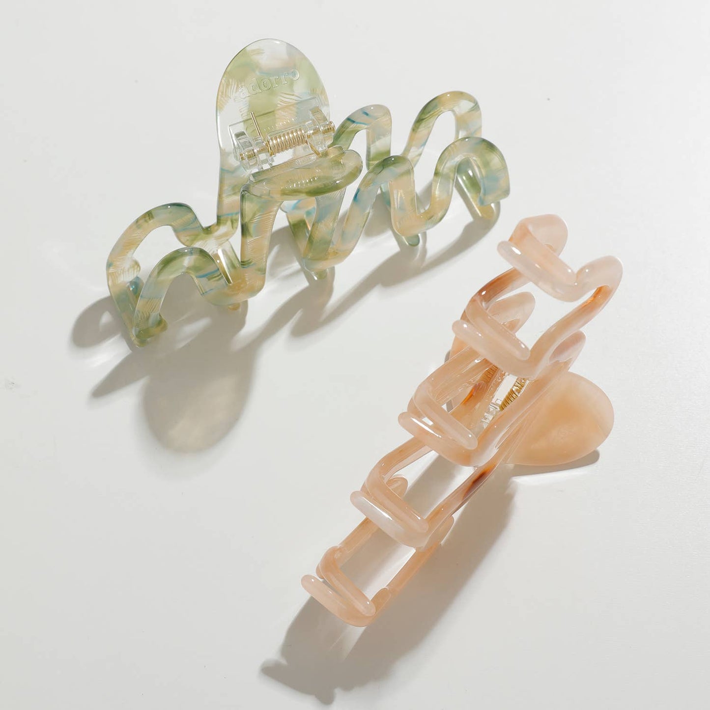 Willow Garden Acetate Squiggle Claw Clip - Large