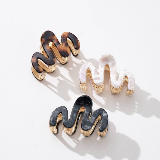 Willow Mini Vintage Snow | Mini Squiggle Metal Claw Clip