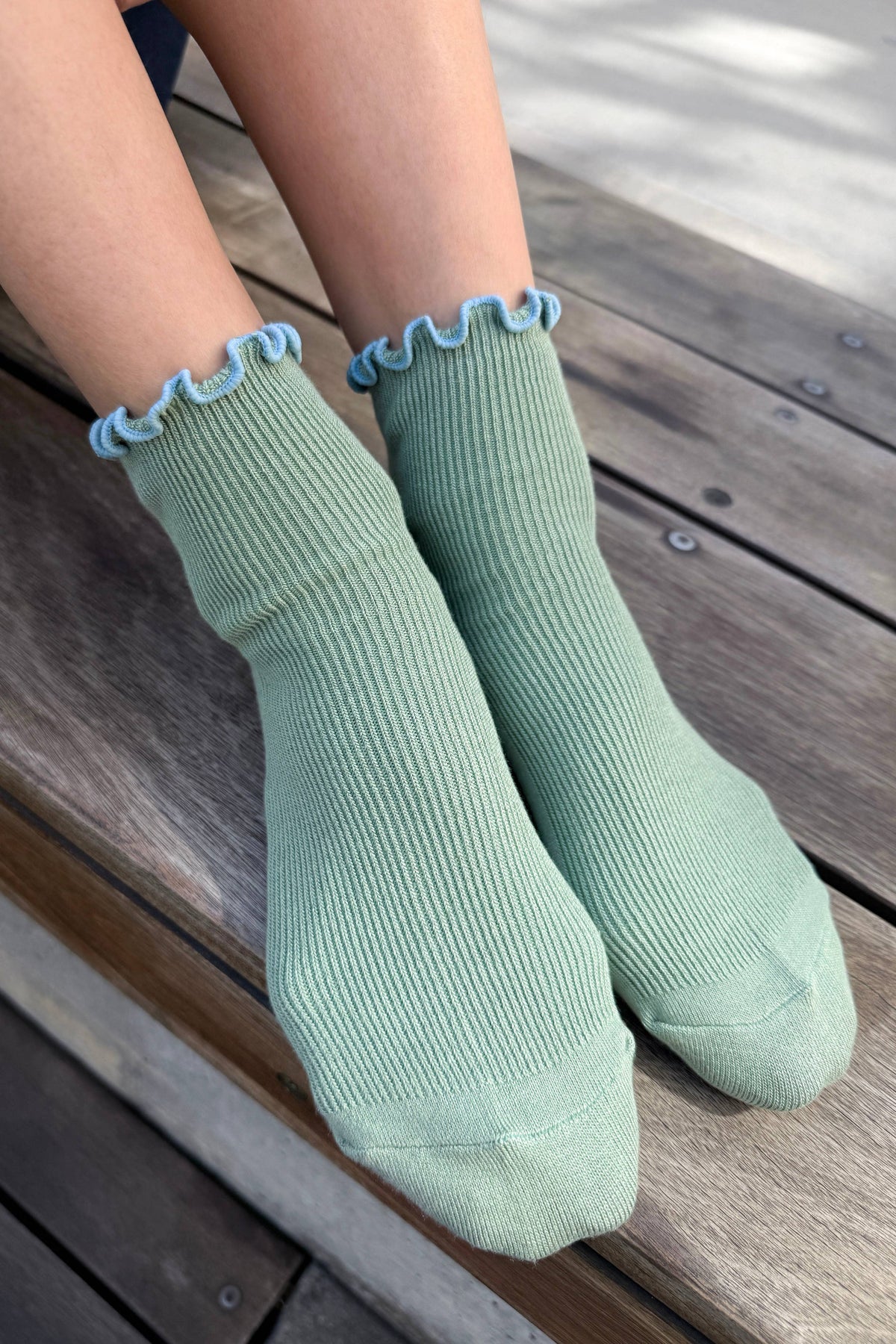 The Petite Ruffled Modal Socks