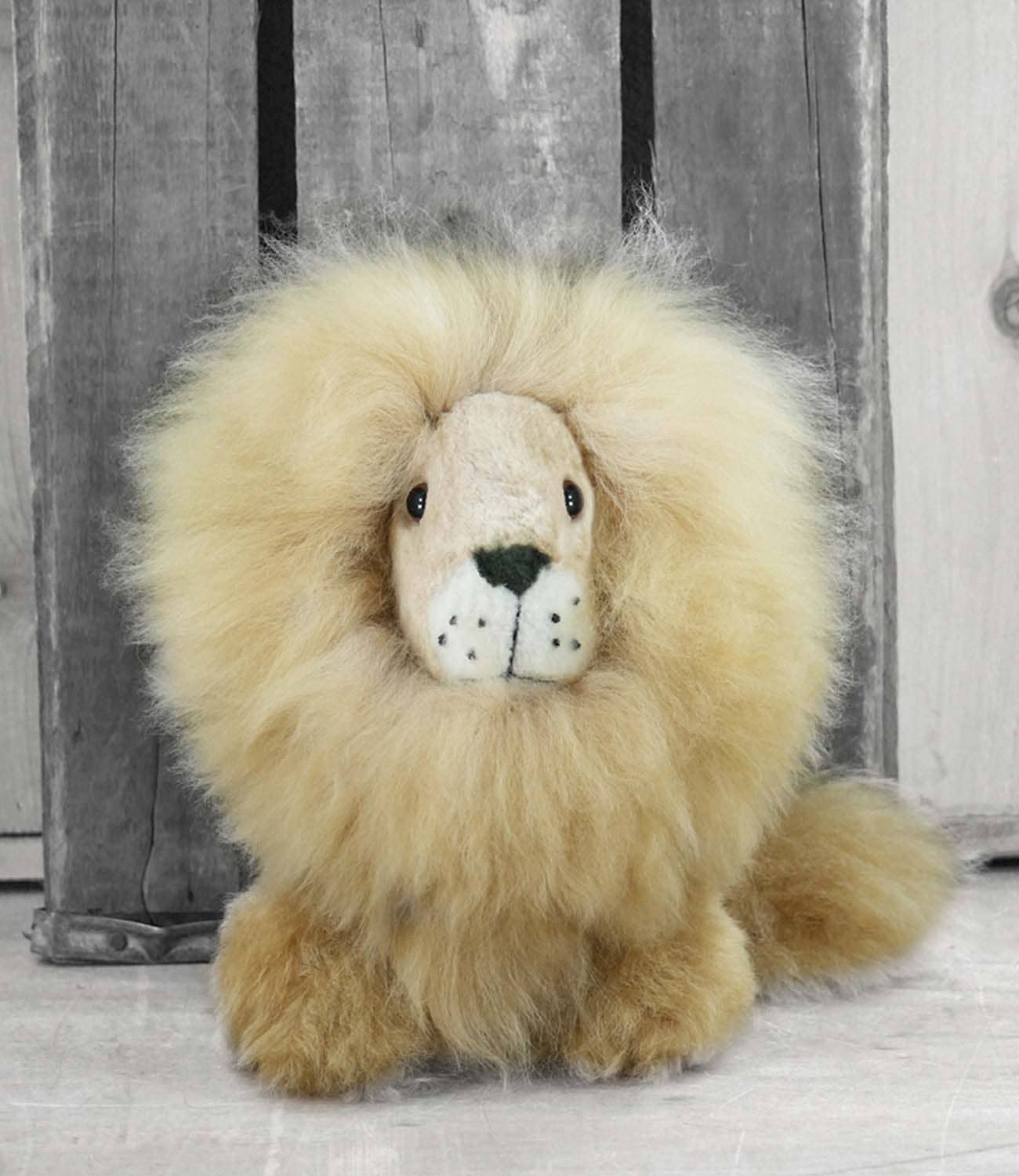 Alpaca Stuffed Animal - Small Lion