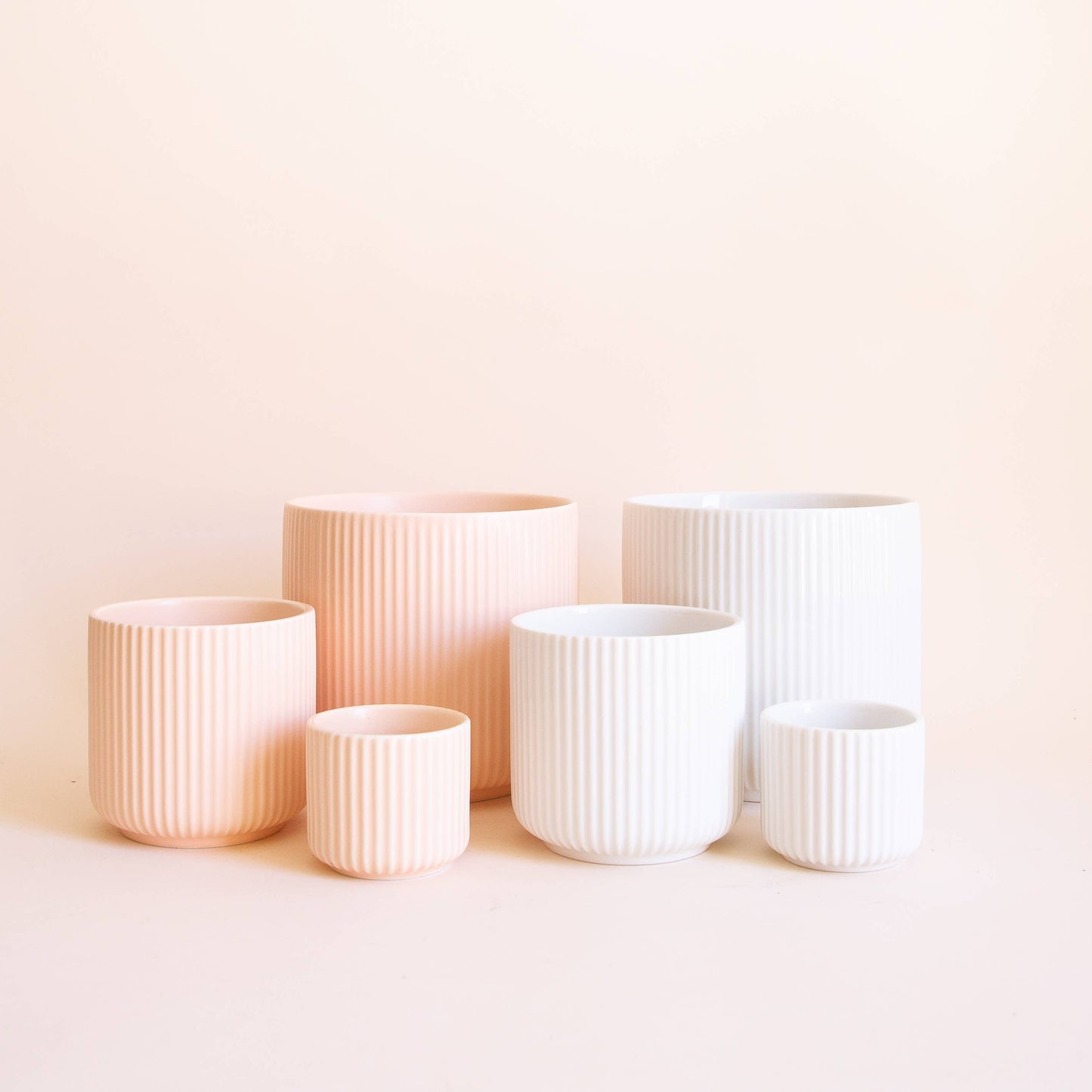 Lucy Planter | White